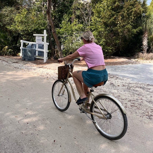 Meet your Posher, Kelli - Picture 8 of 13